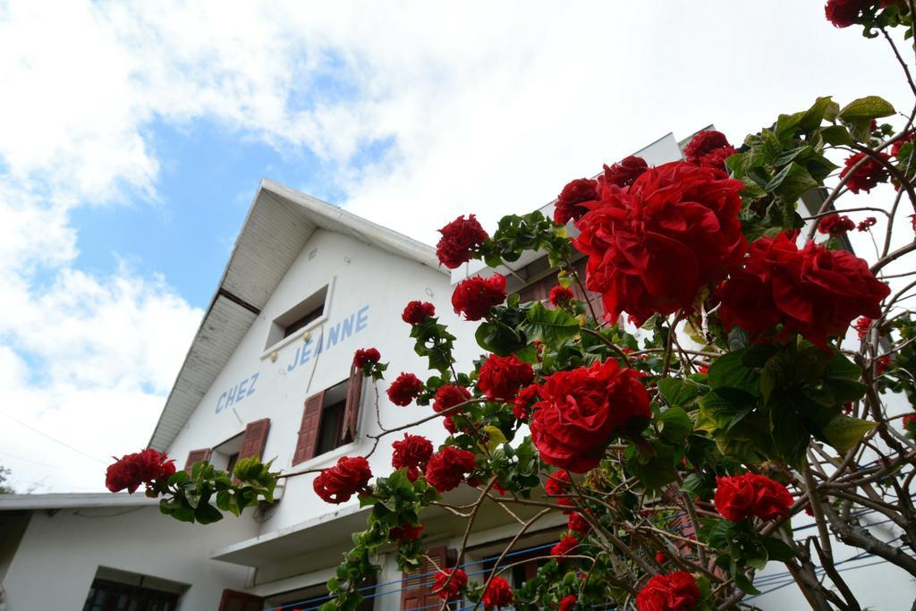 Hotel Chez Jeanne Antananarivo Buitenkant foto