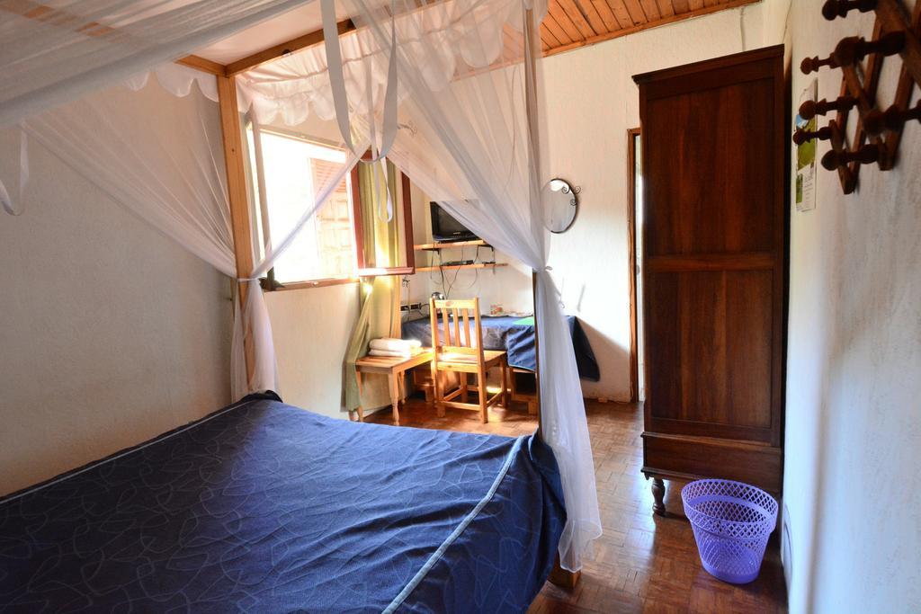 Hotel Chez Jeanne Antananarivo Buitenkant foto
