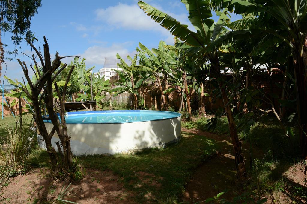 Hotel Chez Jeanne Antananarivo Buitenkant foto